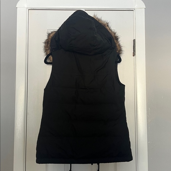 Eddie Bauer Hoodie Black Puffer Vest with Removable Faux Fur - Small - Picture 5 of 6